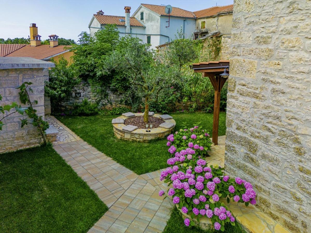 Villa Olea In Barat - Haus Fuer 6-8 Personen Kanfanar Exterior photo